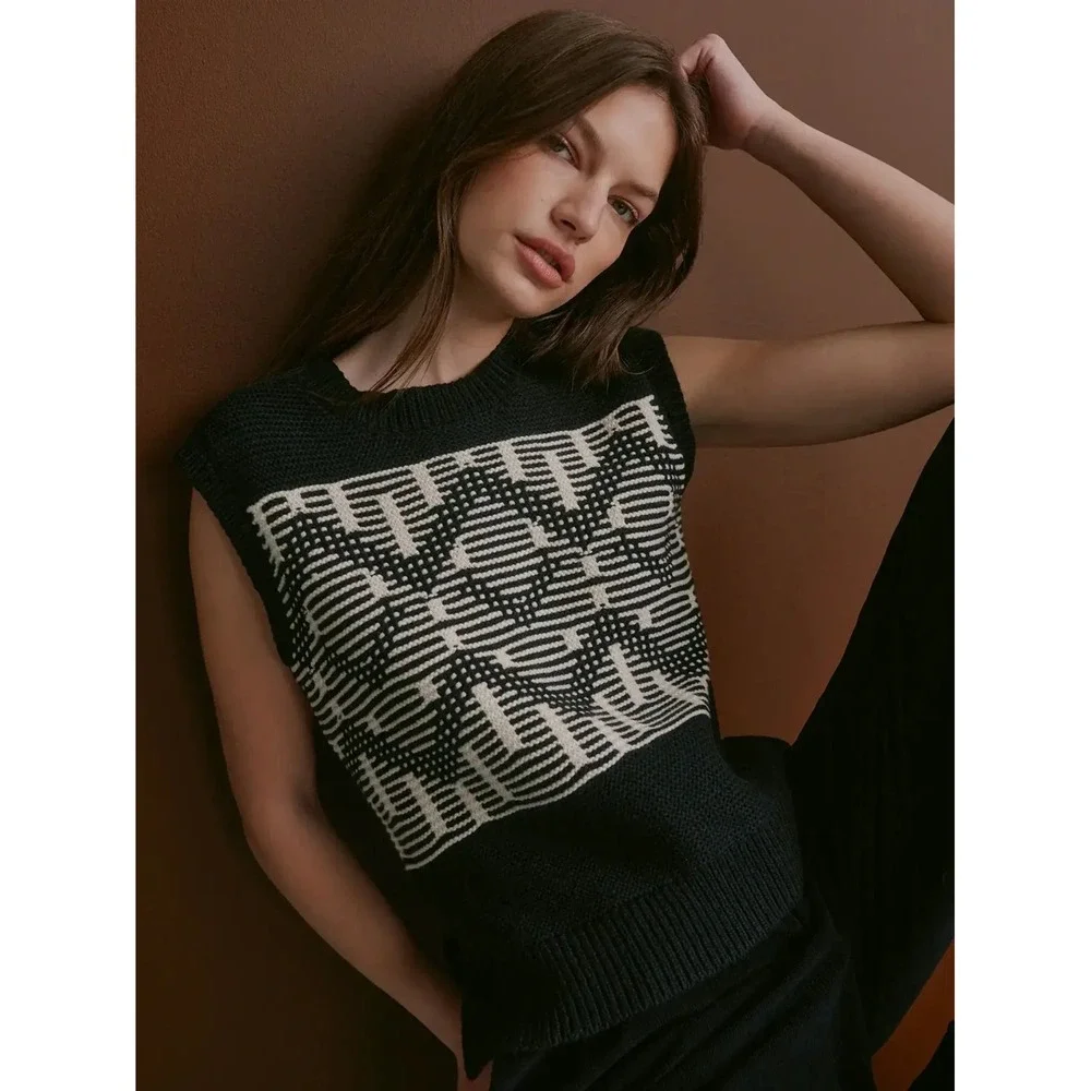 Varley Black Patt Geometric Knit Sweater Vest XS New with Tags